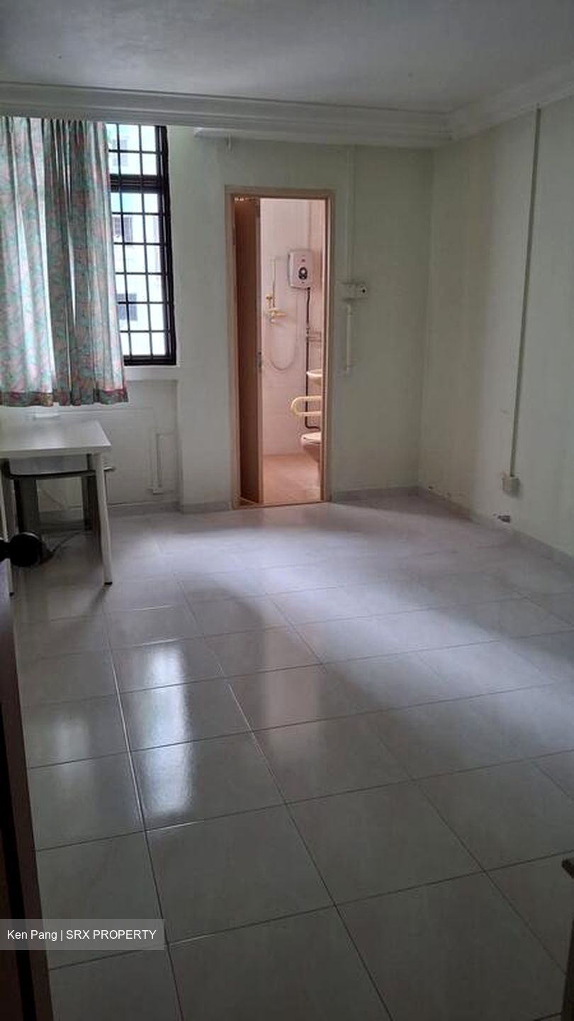 Blk 238 Serangoon Avenue 2 (Serangoon), HDB 4 Rooms #497194561